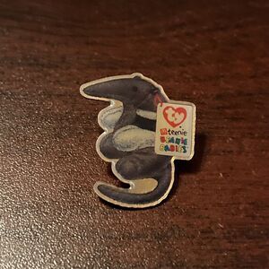 McDonald’s Ty Teenie Beanie Babies Aardvark Employee Lapel‎ Hat Pin